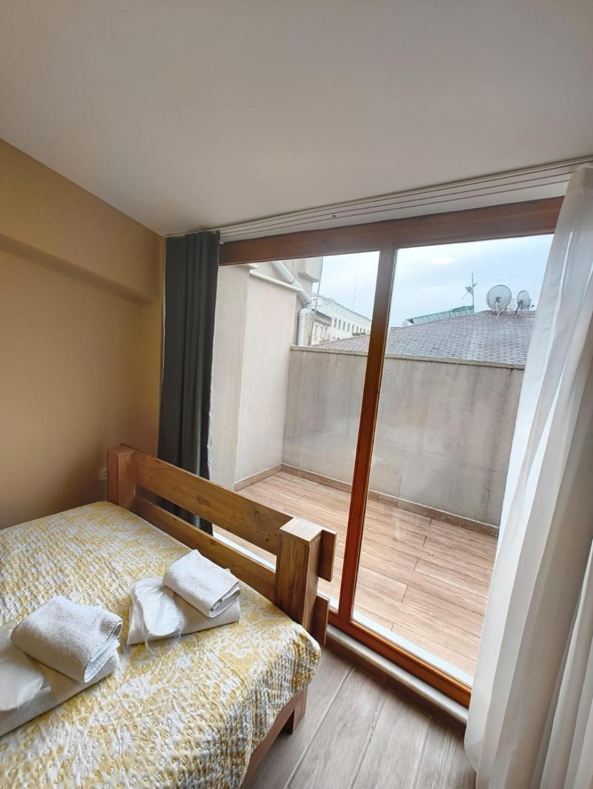 Majestik Hotel Istanbul Exterior photo